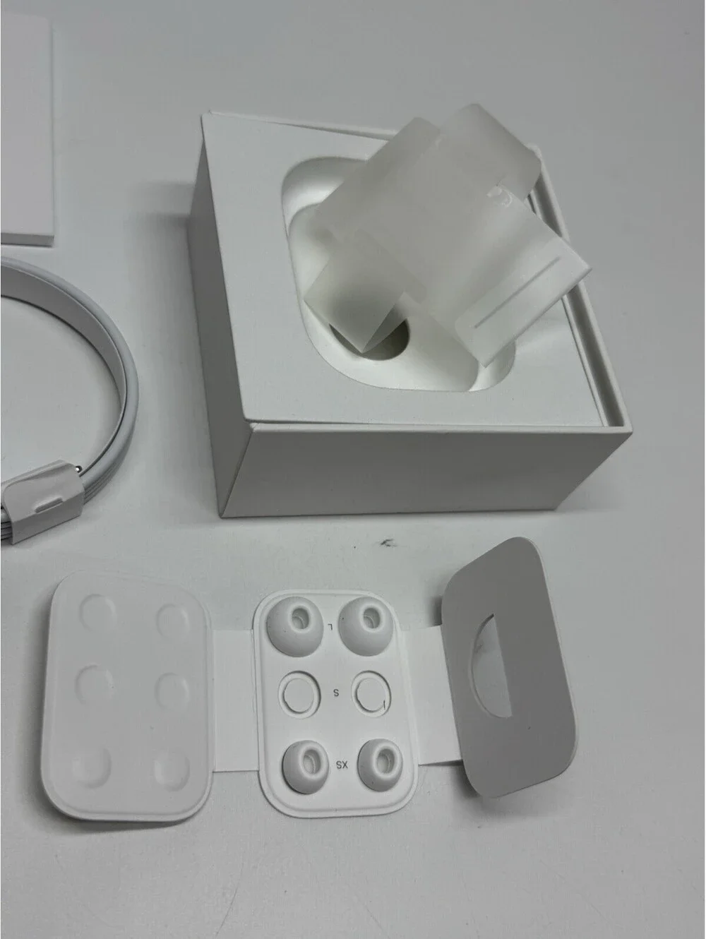 Apple airpods mixed
